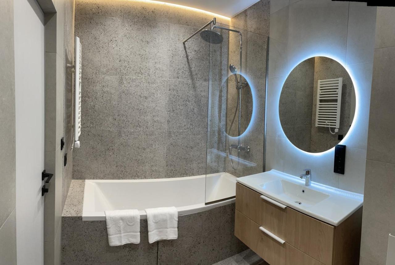 Cities Gallery Apartments Львов Экстерьер фото
