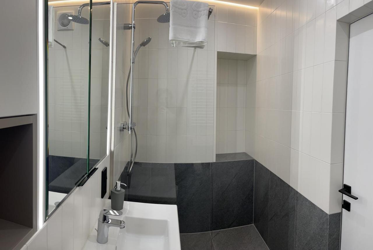 Cities Gallery Apartments Львов Экстерьер фото